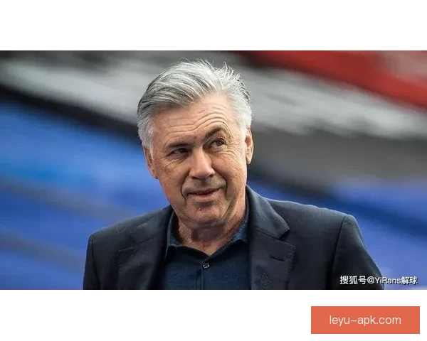 贝林厄姆位置后撤激活皇马攻守平衡 安切洛蒂重塑中场体系开启全新战术布局